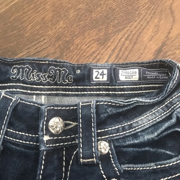 Angel Attitude bootcut Jeans by Miss Me Vintage Low Rise - Picture 6 of 8